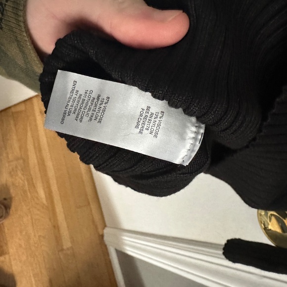 NWT Elie Saab ribbed black turtle neck sweater women's small (006) - Picture 6 of 7